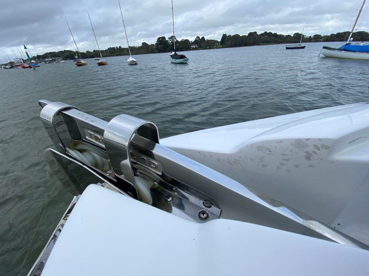 2021-comitti-32-6-c3e3c1