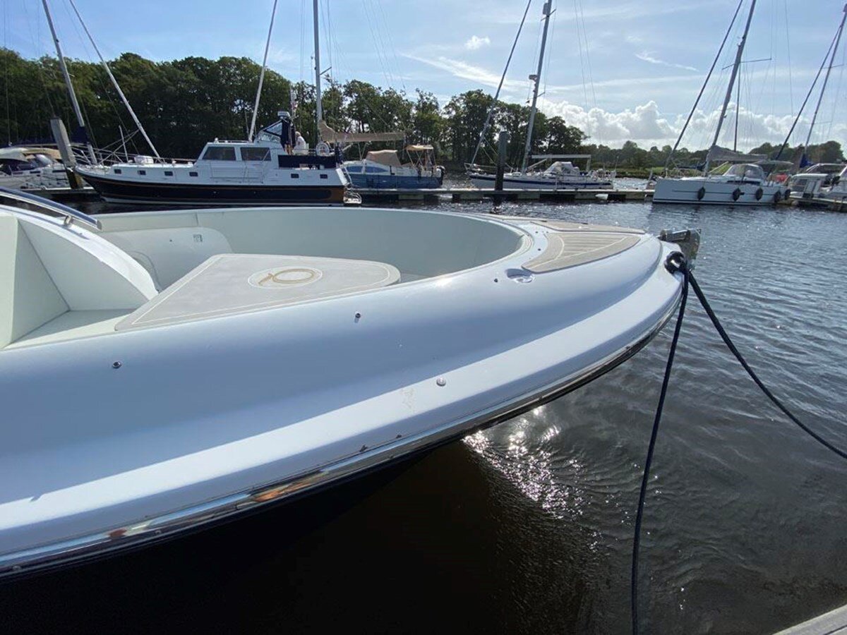 2021-comitti-32-6-c3e3c1