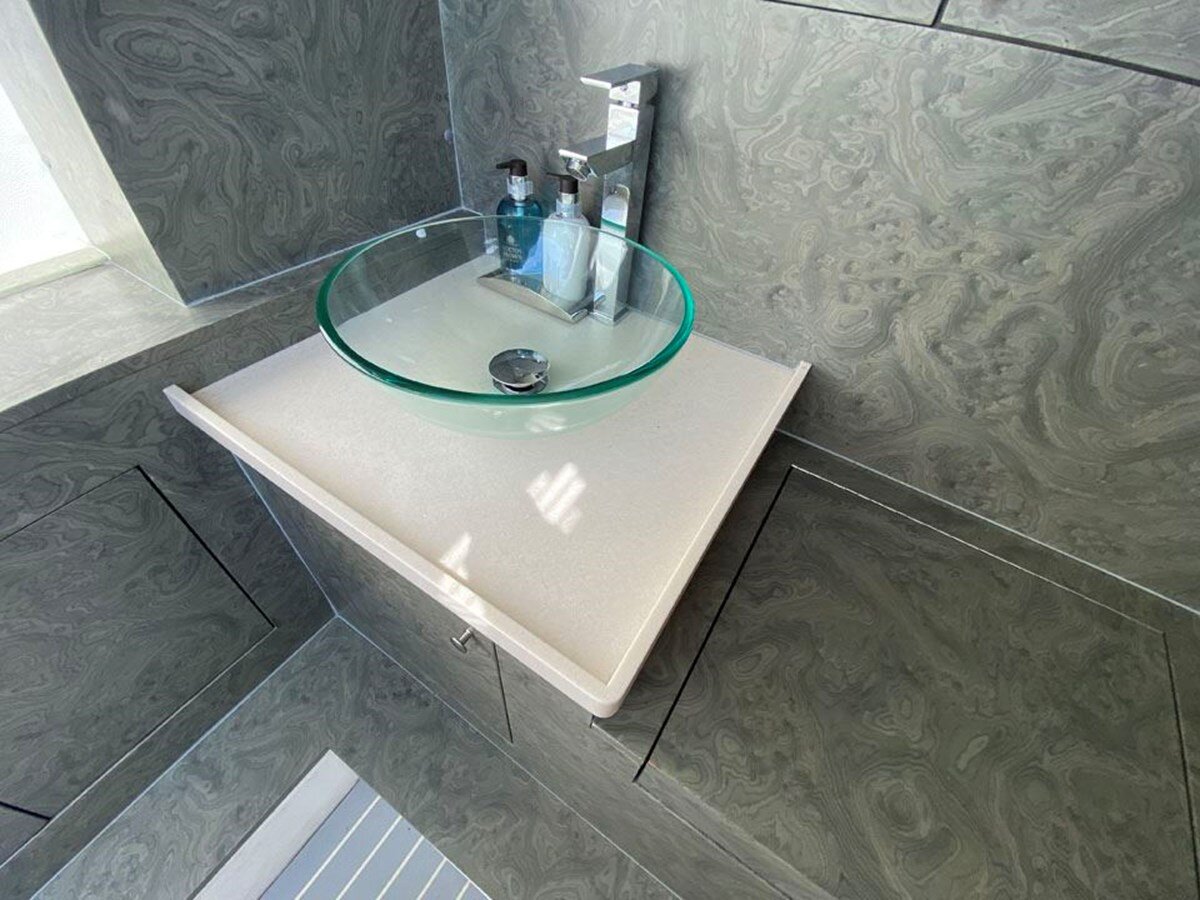 2021-comitti-32-6-c3e3c1