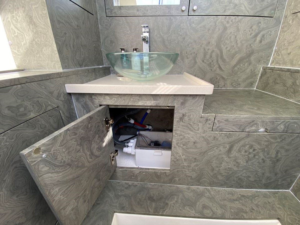 2021-comitti-32-6-c3e3c1