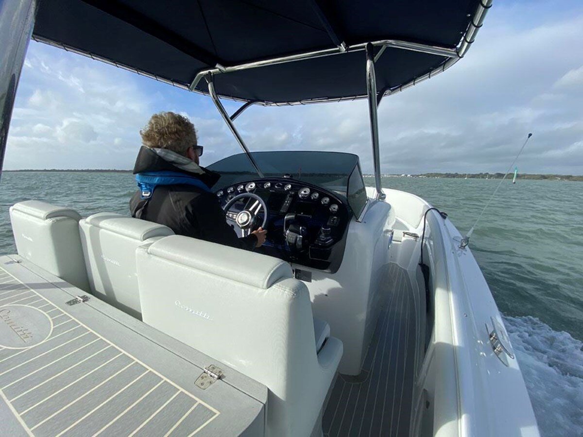 2021-comitti-32-6-c3e3c1