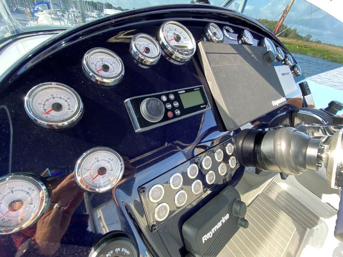 2021-comitti-32-6-c3e3c1