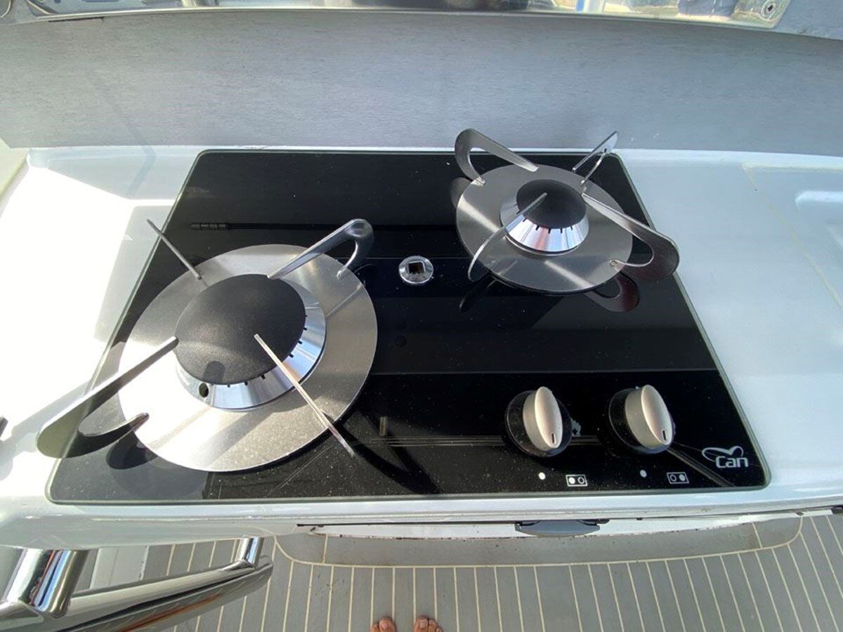 2021-comitti-32-6-c3e3c1