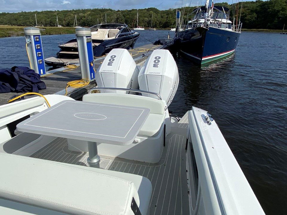 2021-comitti-32-6-c3e3c1