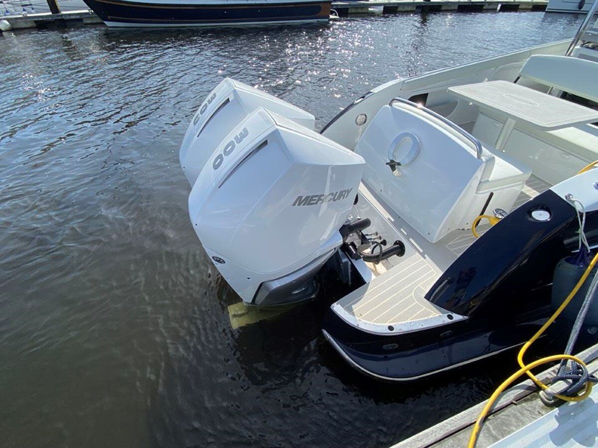 2021-comitti-32-6-c3e3c1