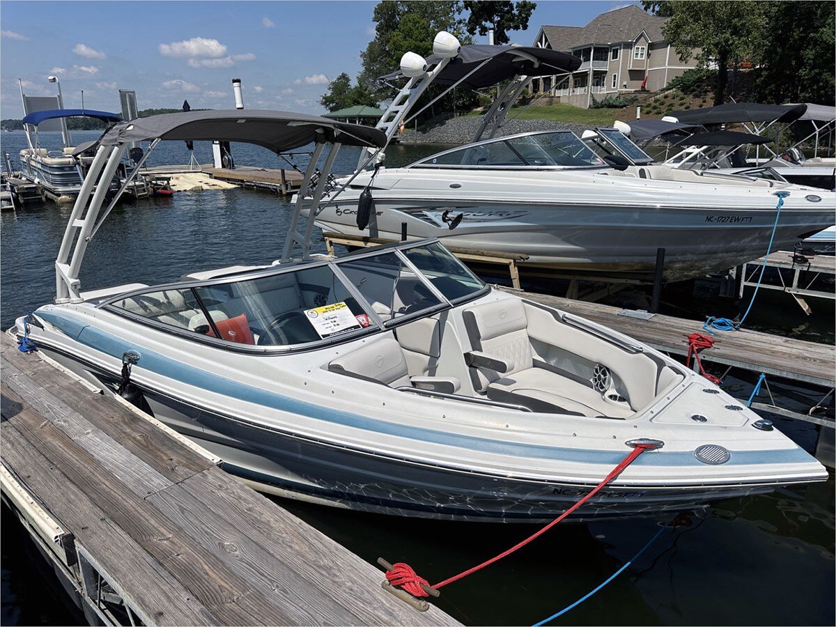 2021-crownline-22-1-4cc957