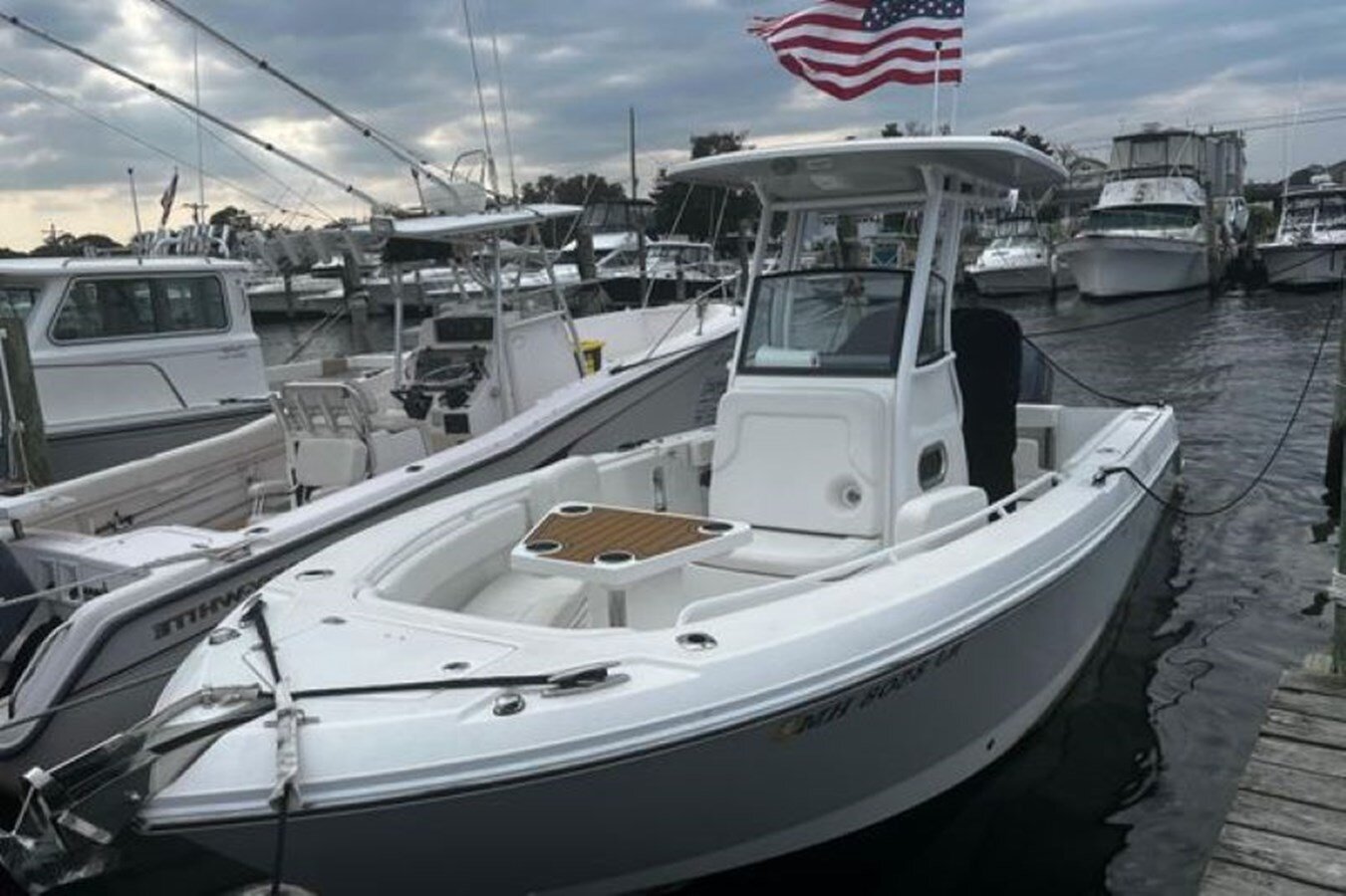 2021-edgewater-24-6-19837e