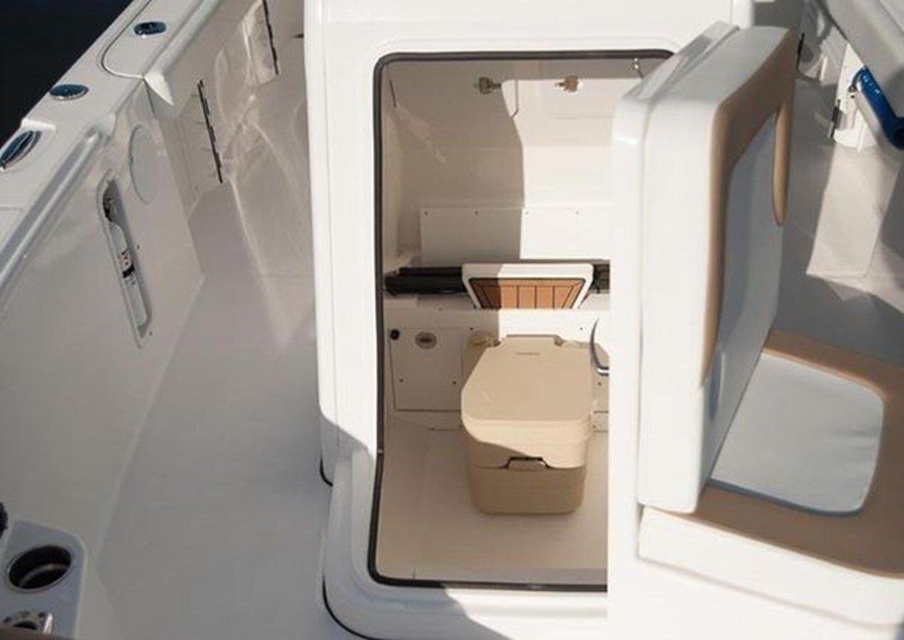 2021-edgewater-24-6-19837e