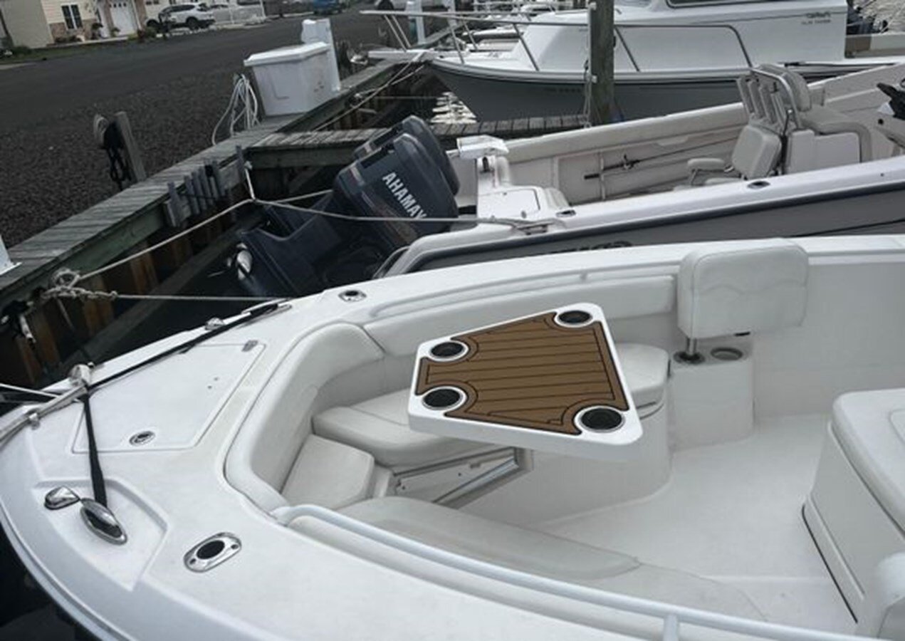 2021-edgewater-24-6-19837e