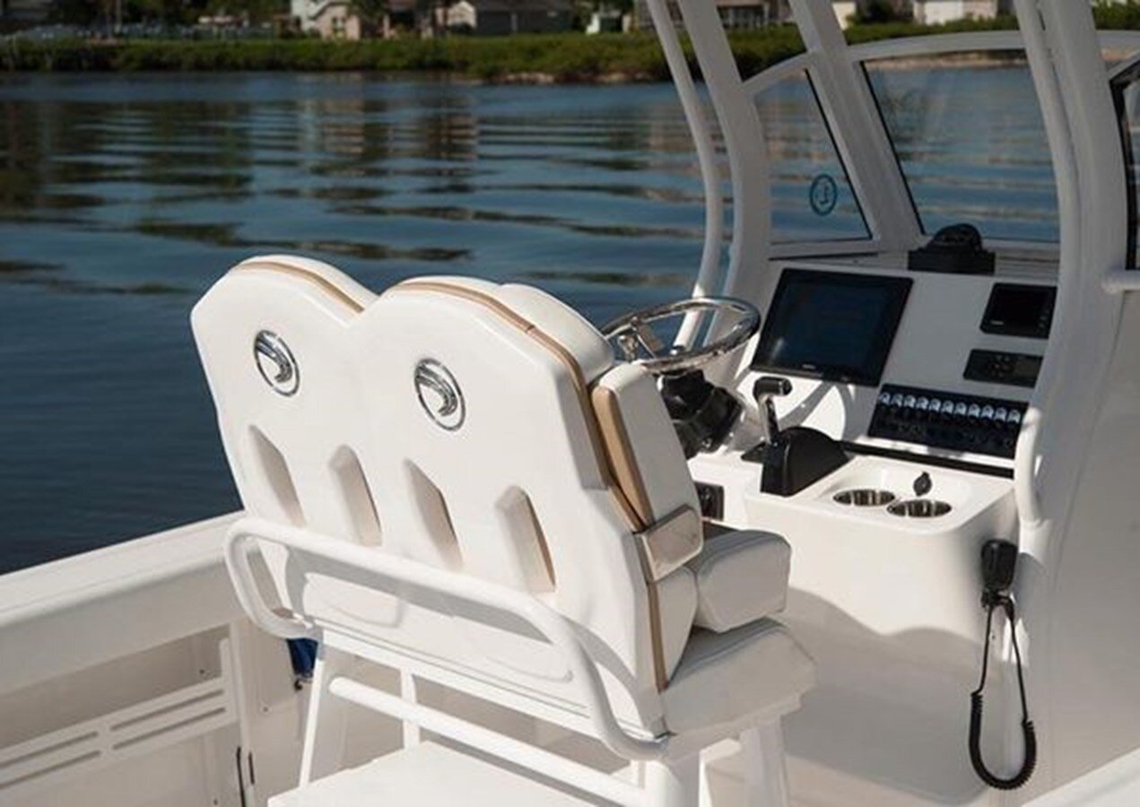 2021-edgewater-24-6-19837e