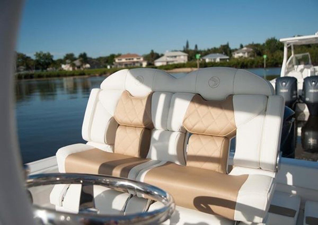 2021-edgewater-24-6-19837e