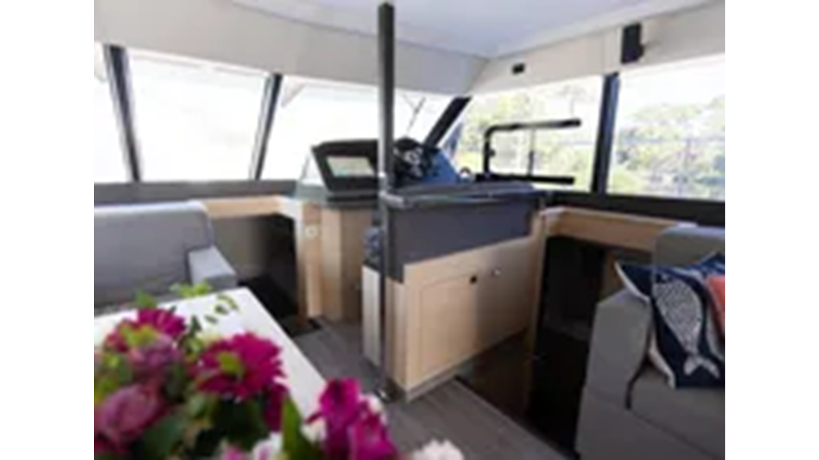 2021-fountaine-pajot-44-4ec18d