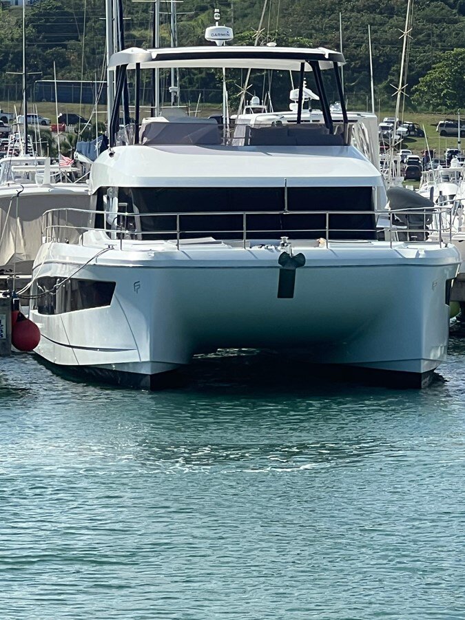2021-fountaine-pajot-44-9f0a49