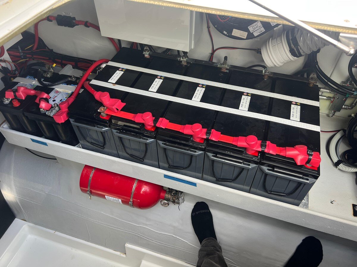 2021-fountaine-pajot-44-9f0a49