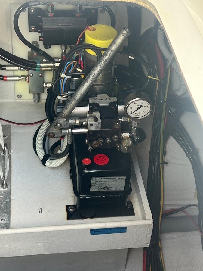 2021-fountaine-pajot-44-9f0a49