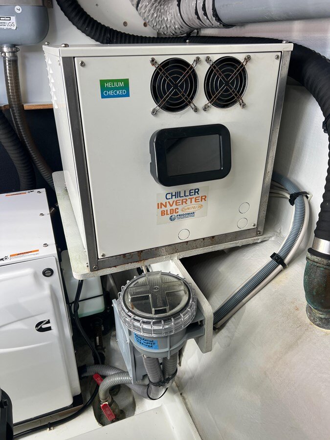 2021-fountaine-pajot-44-9f0a49