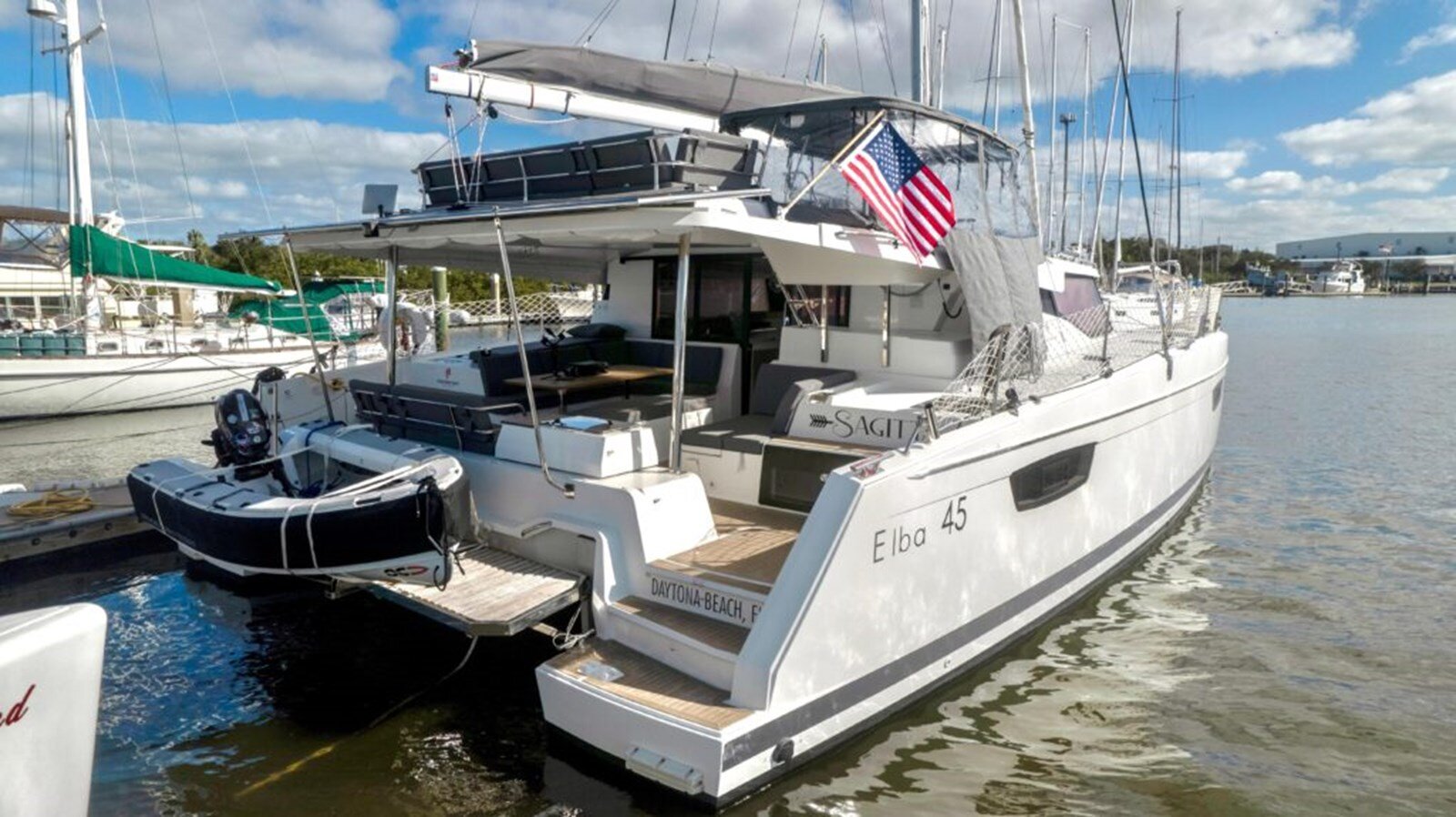 2021-fountaine-pajot-45-d2dfa4