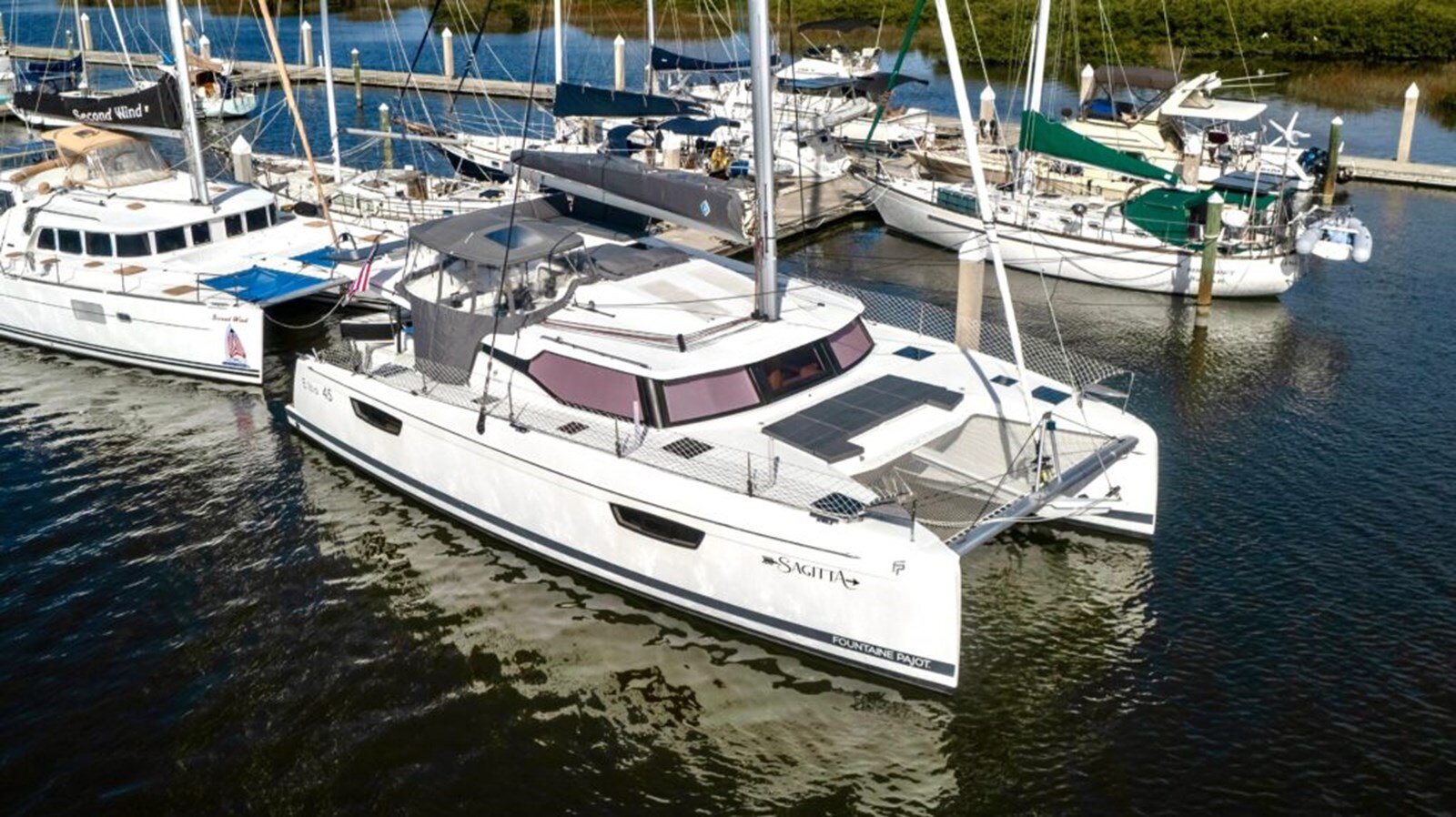 2021-fountaine-pajot-45-d2dfa4