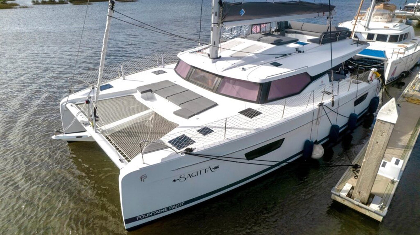 2021-fountaine-pajot-45-d2dfa4