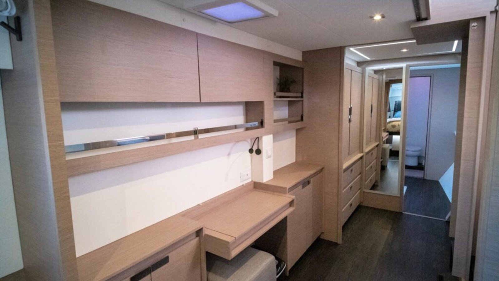 2021-fountaine-pajot-45-d2dfa4