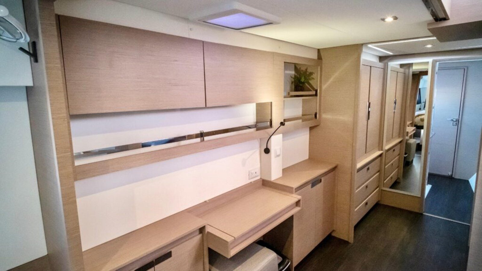 2021-fountaine-pajot-45-d2dfa4