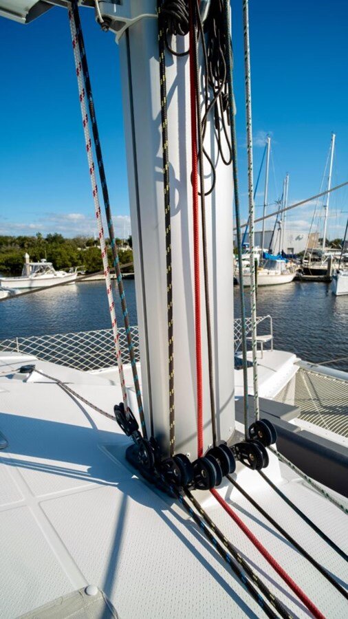 2021-fountaine-pajot-45-d2dfa4