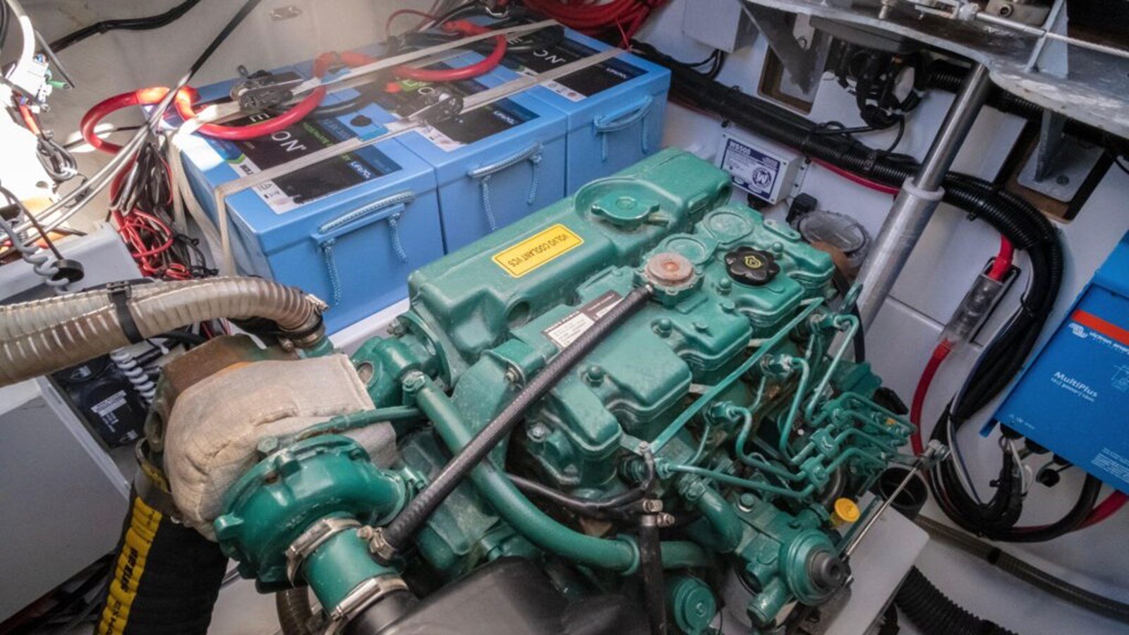 2021-fountaine-pajot-45-d2dfa4