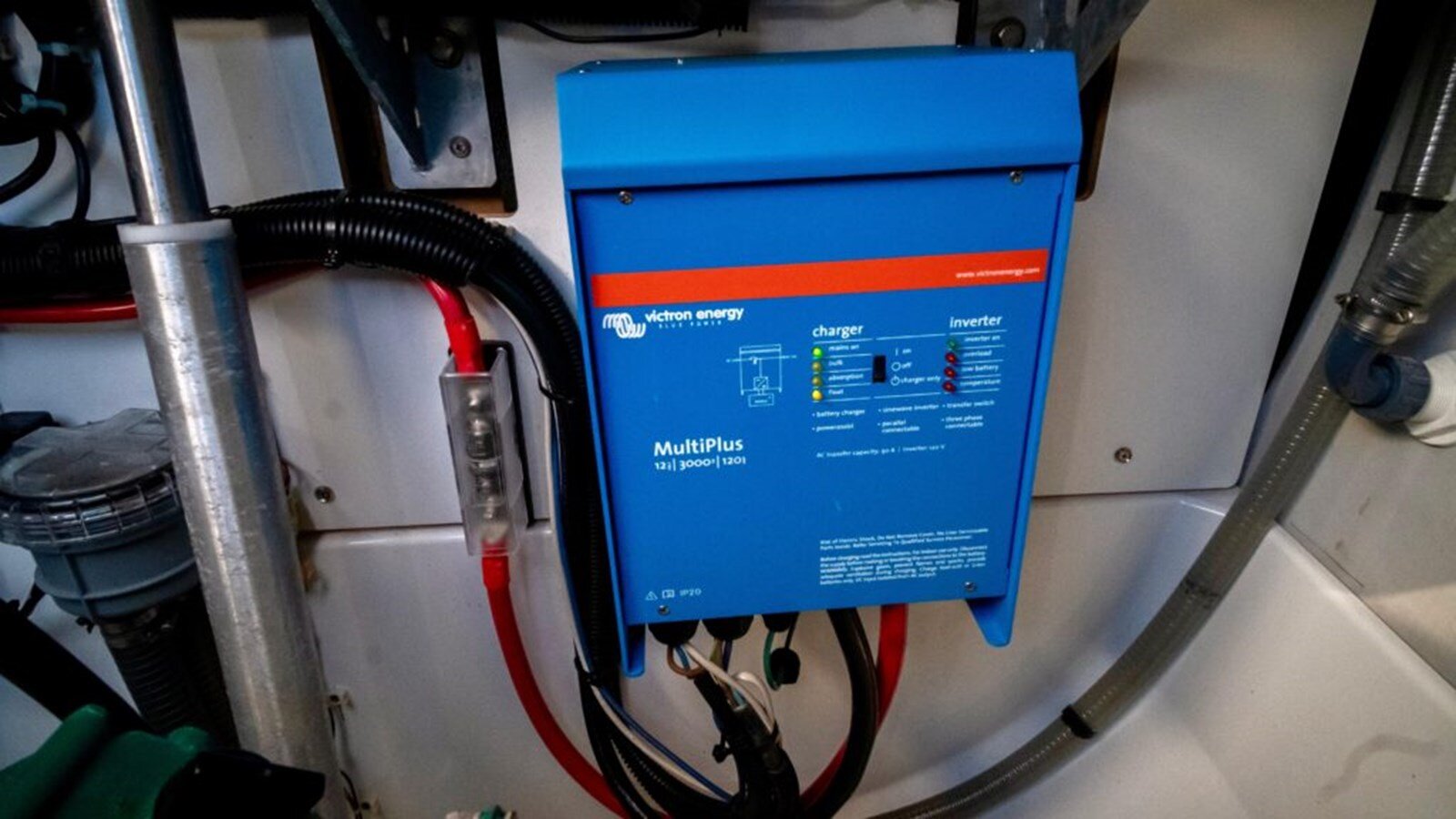 2021-fountaine-pajot-45-d2dfa4