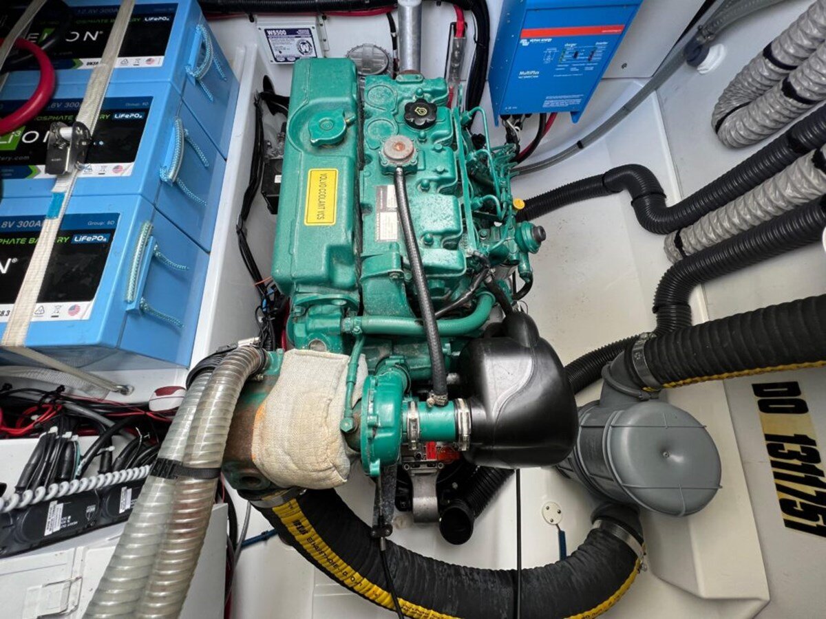 2021-fountaine-pajot-45-d2dfa4