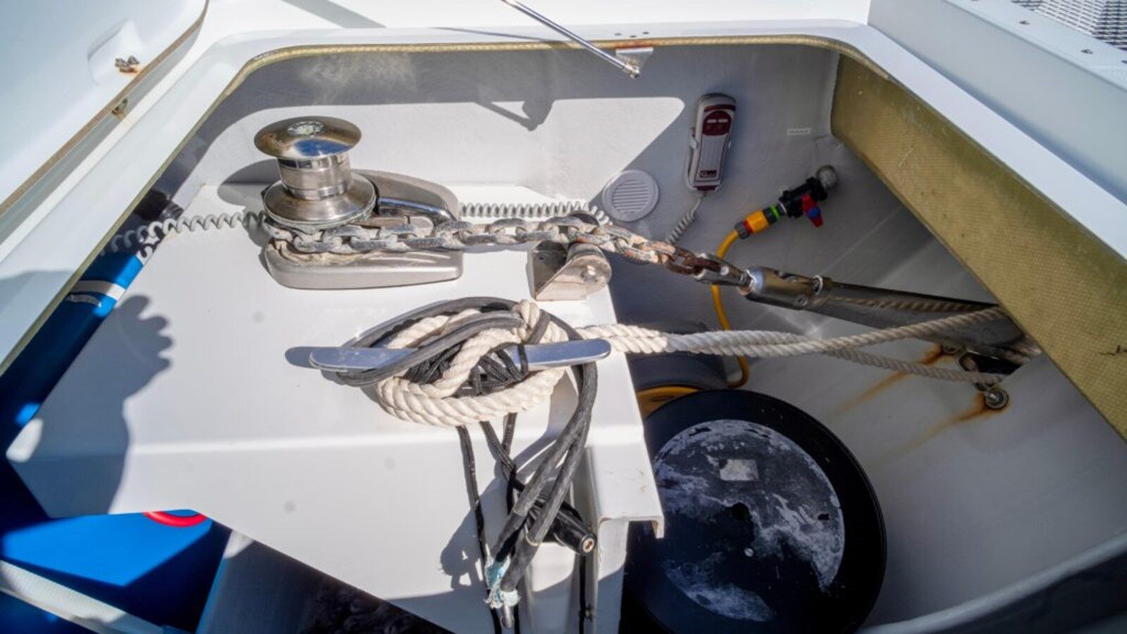 2021-fountaine-pajot-45-d2dfa4