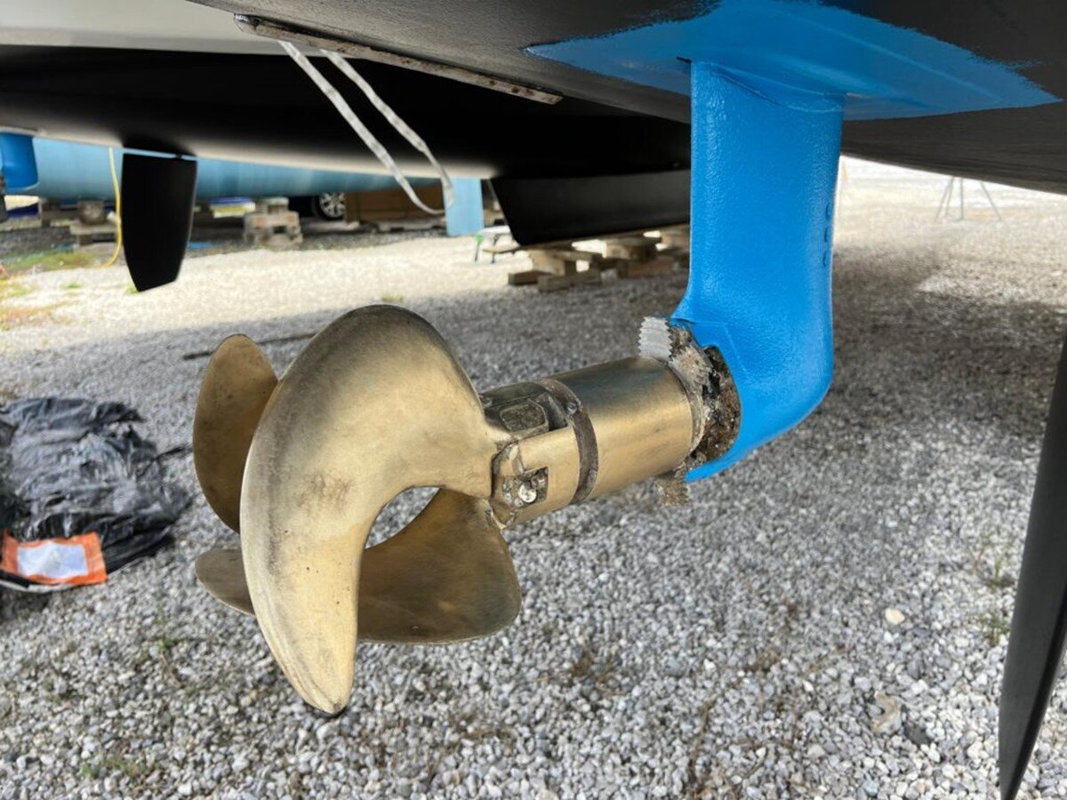 2021-fountaine-pajot-45-d2dfa4