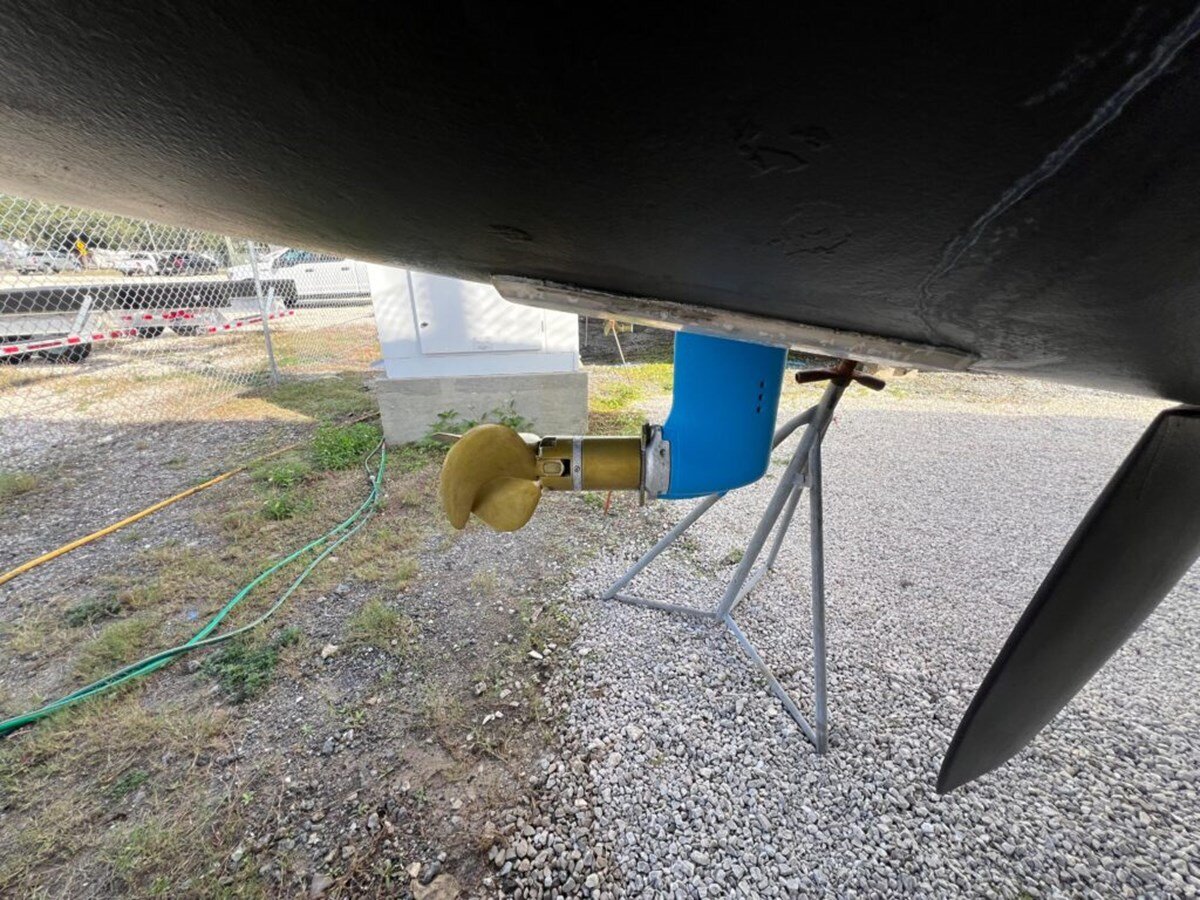 2021-fountaine-pajot-45-d2dfa4