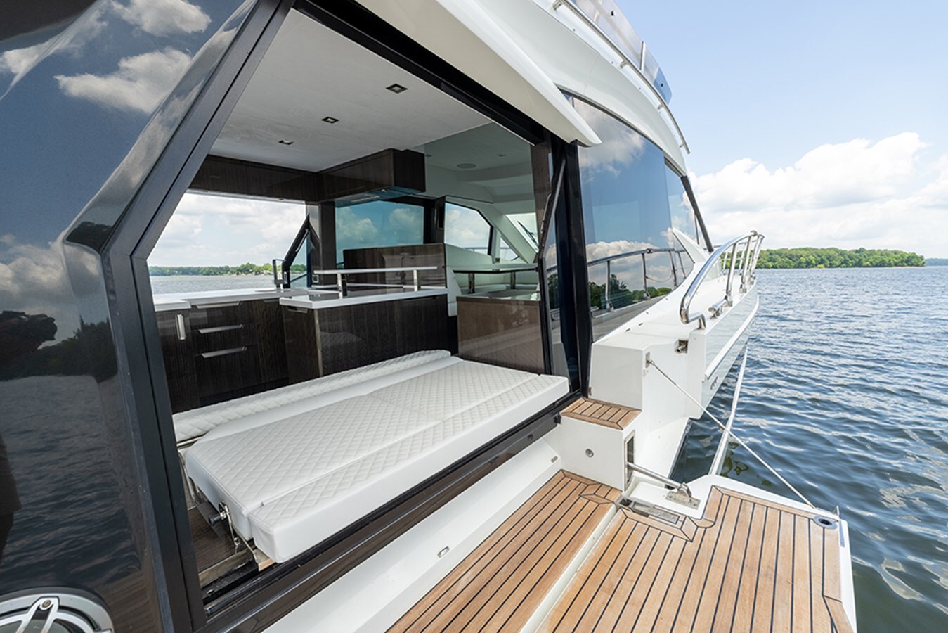 2021-galeon-yachts-50-935067