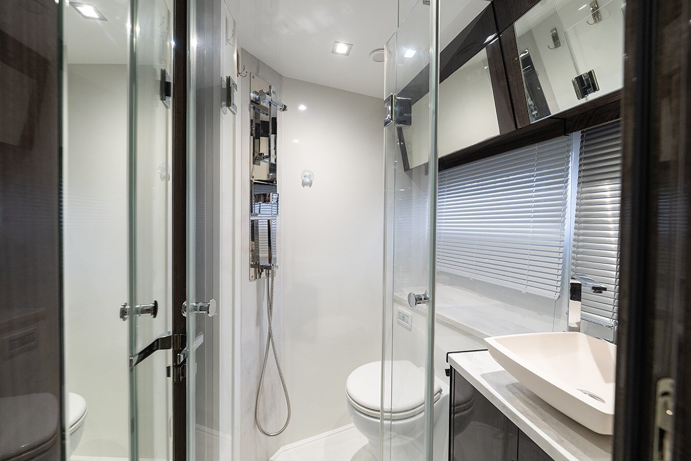 2021-galeon-yachts-50-935067