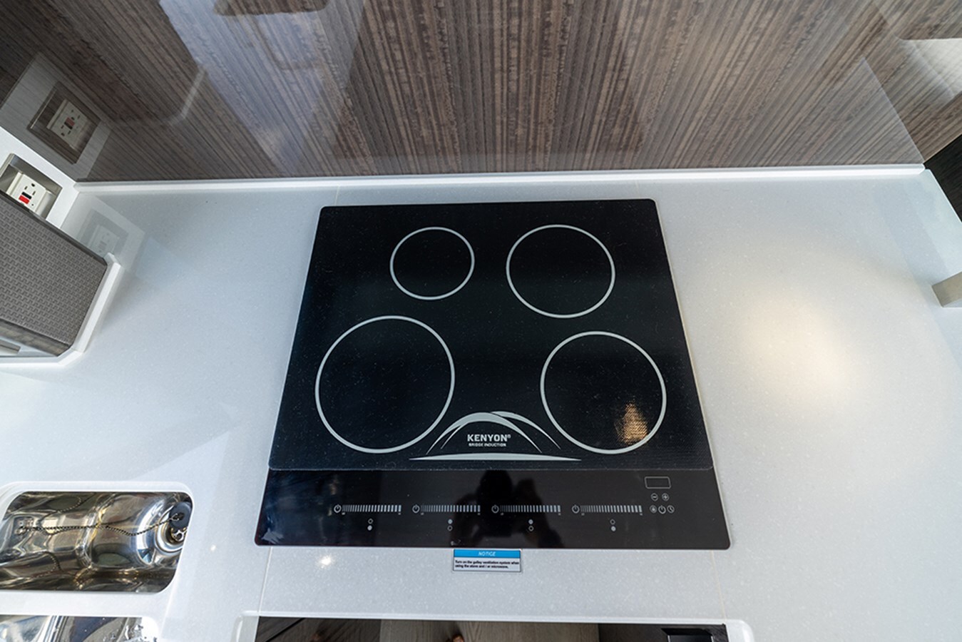 2021-galeon-yachts-50-935067