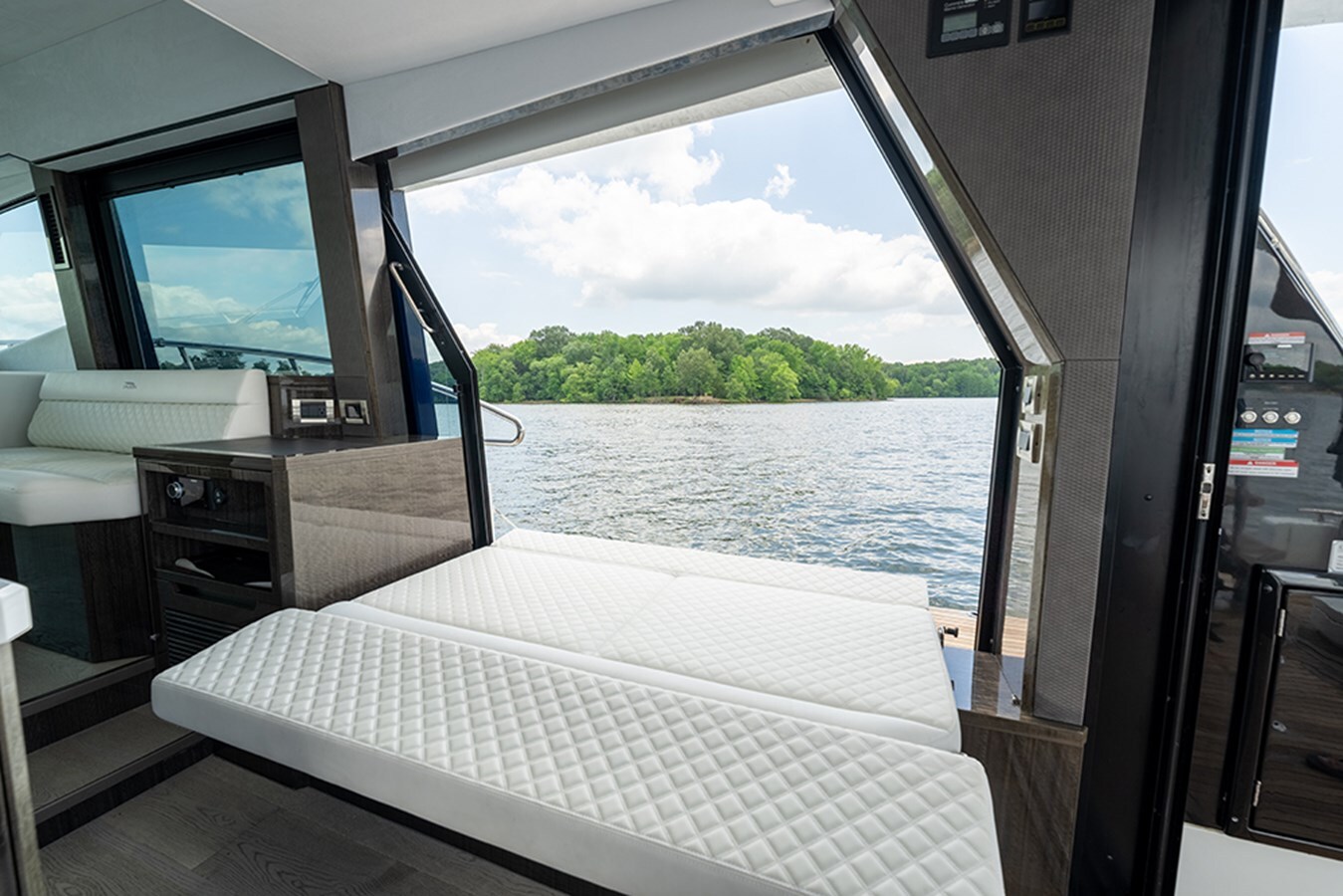 2021-galeon-yachts-50-935067