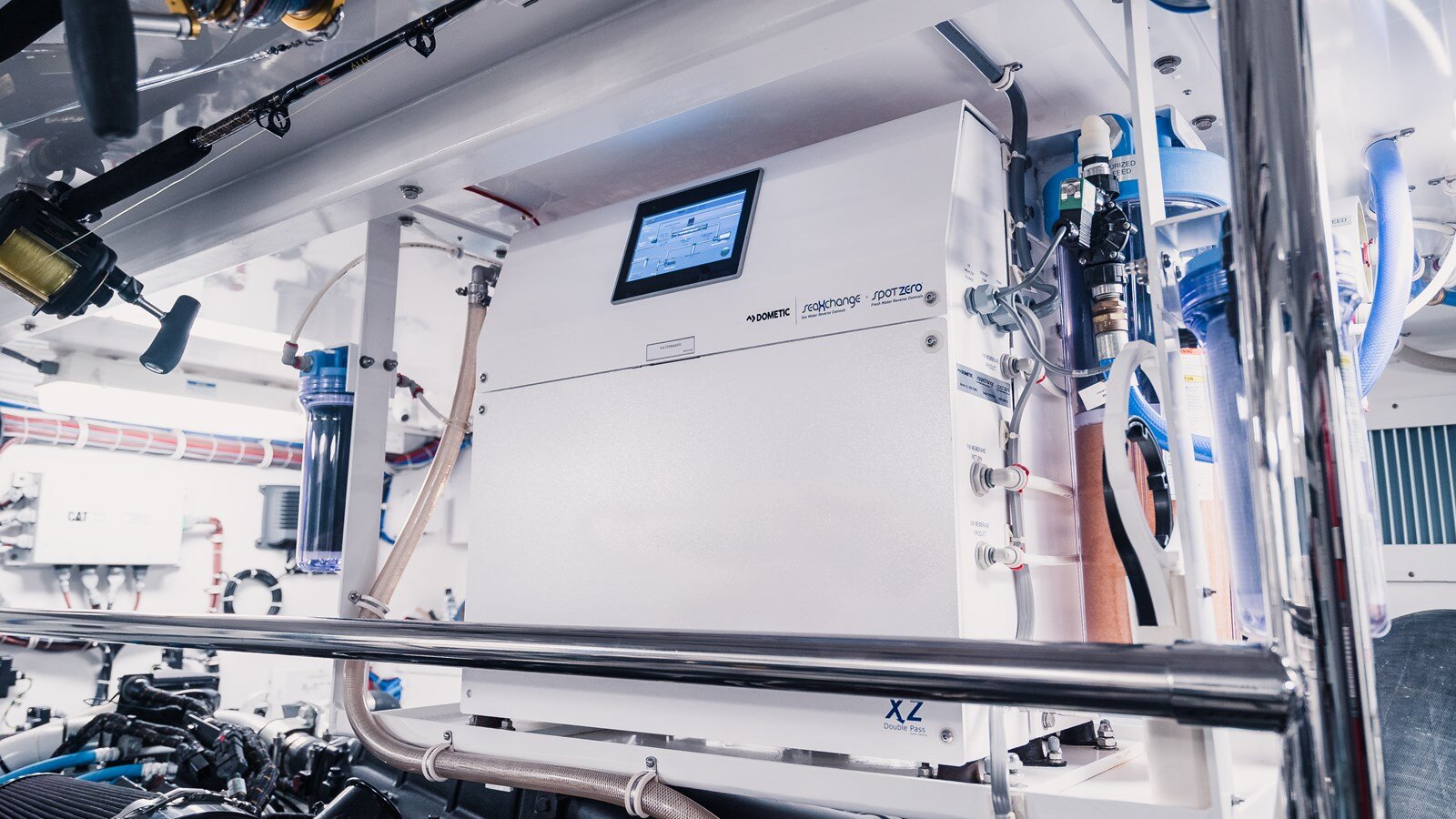 2021-hatteras-75-280c85