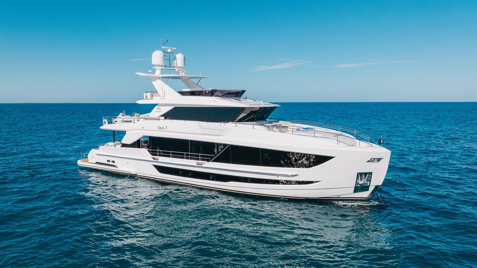 2021-horizon-yacht-94-8eae2c