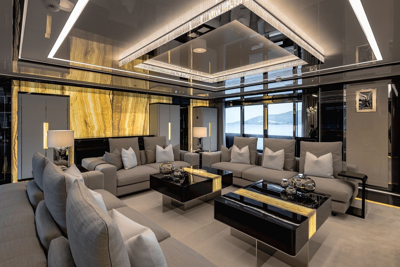 2021-isa-yachts-213-3-a5a497