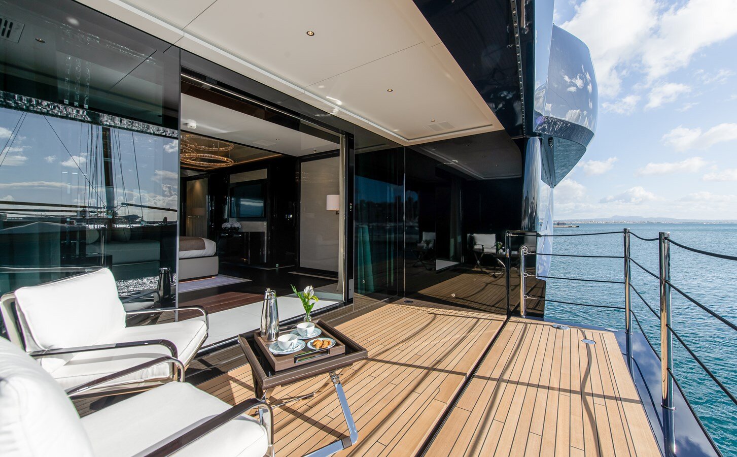 2021-isa-yachts-213-3-a5a497