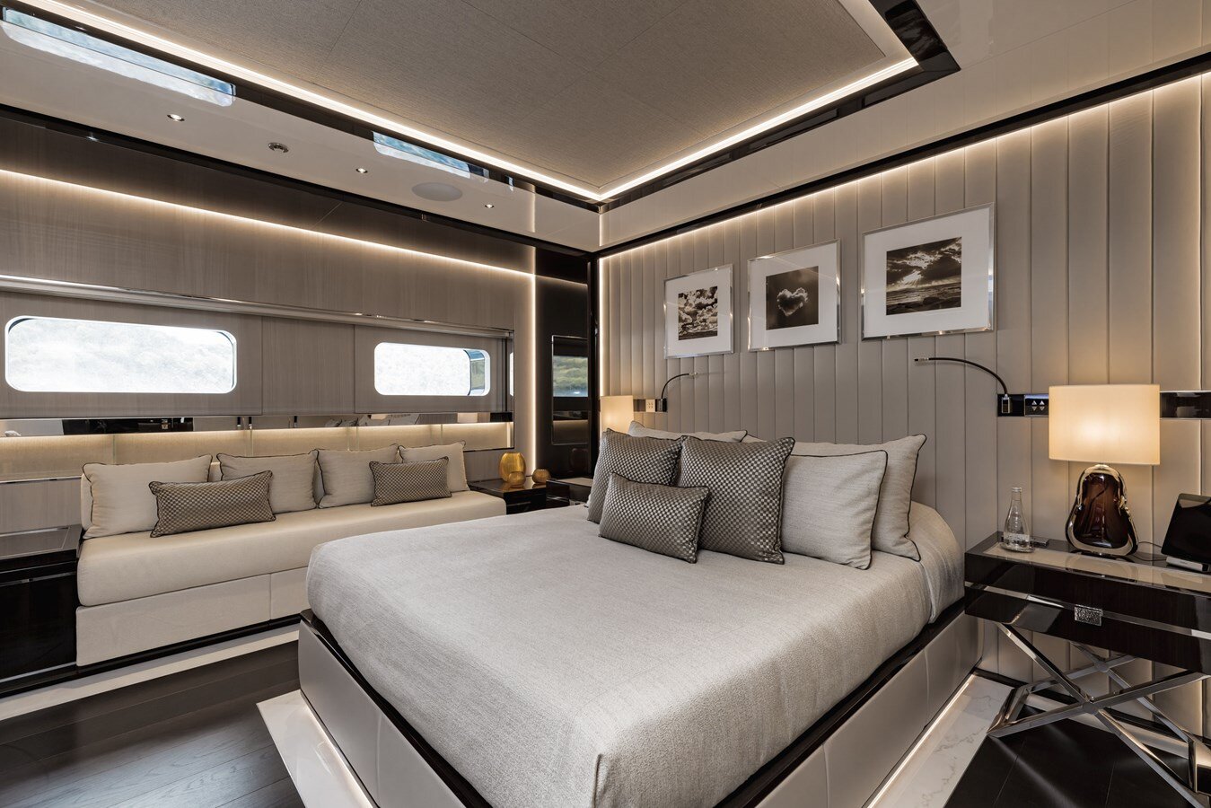 2021-isa-yachts-213-3-a5a497