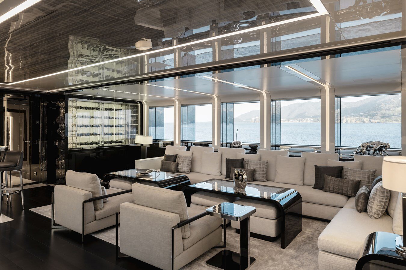 2021-isa-yachts-213-3-a5a497