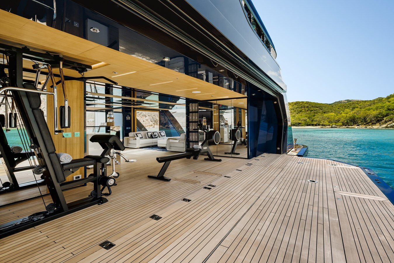 2021-isa-yachts-213-3-a5a497