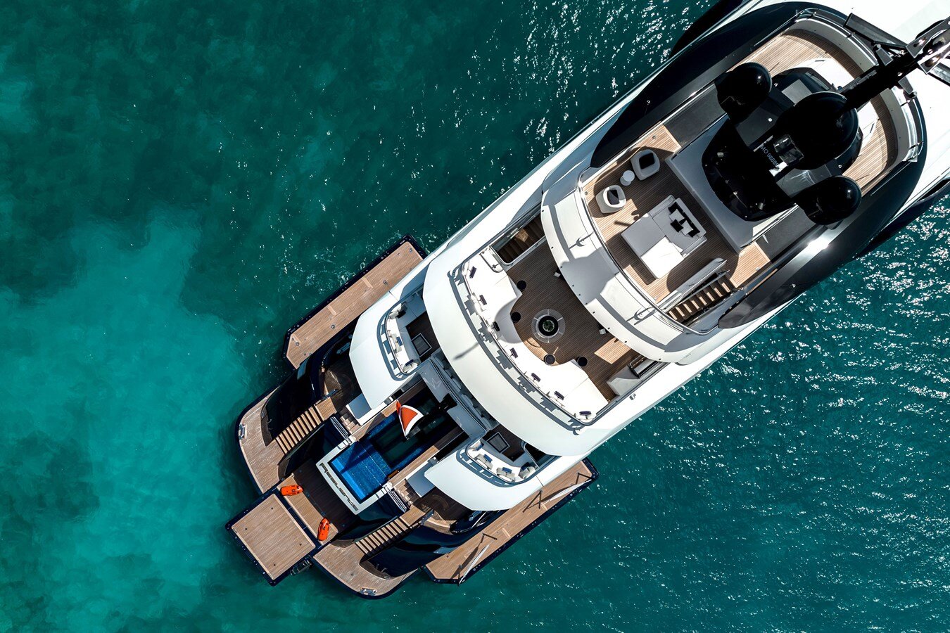 2021-isa-yachts-213-3-a5a497