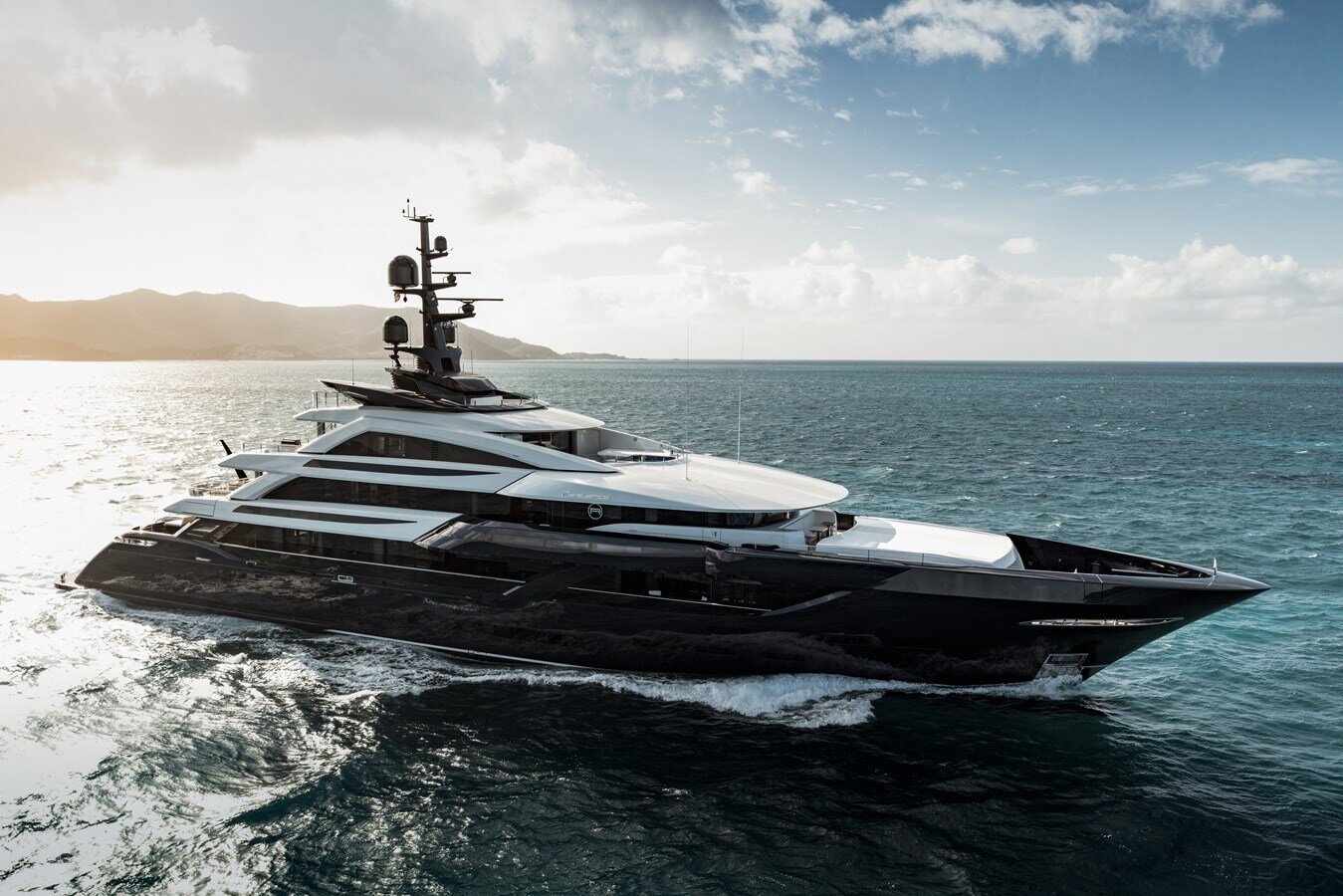 2021-isa-yachts-213-3-a5a497