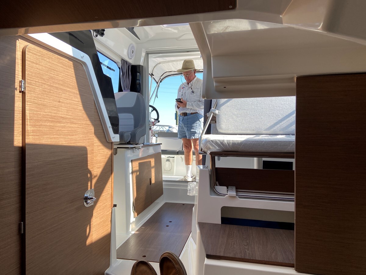 2021-jeanneau-26-8-80f7c1