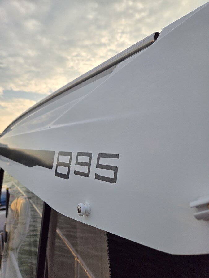 2021-jeanneau-30-db8273