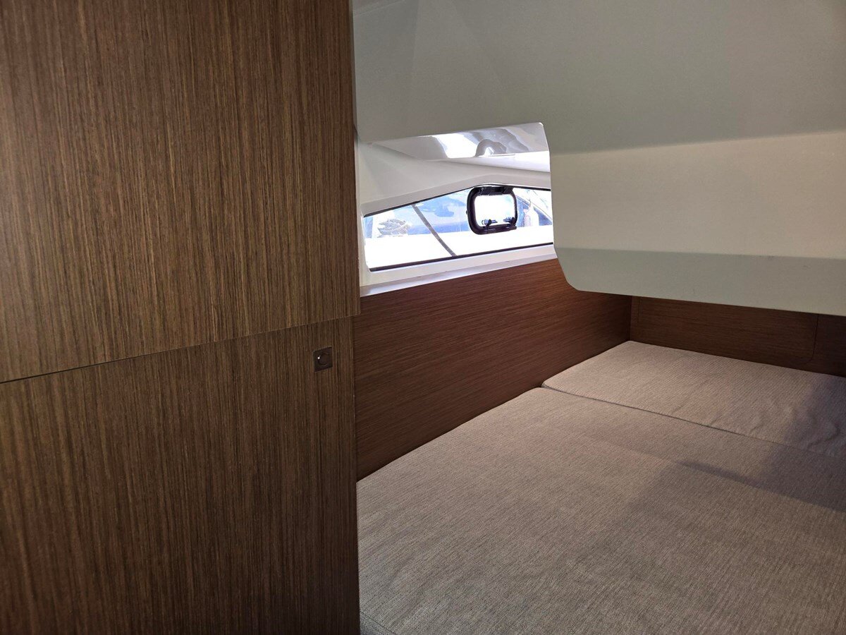 2021-jeanneau-34-3-276352