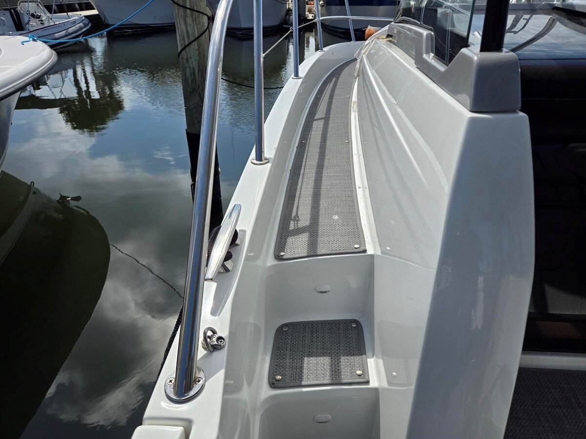 2021-jeanneau-35-10-1d26bc