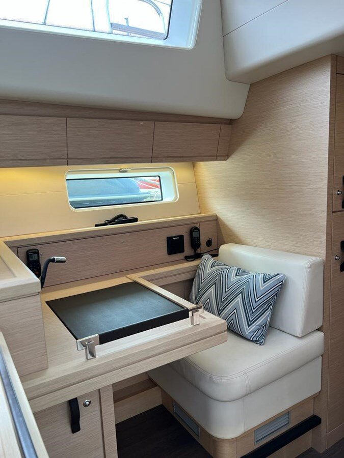 2021-jeanneau-power-64-0c2be9